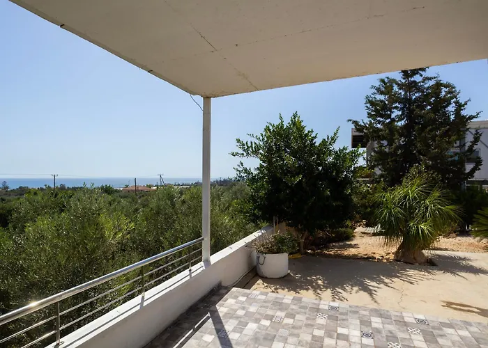 Captivating 2-Bed House